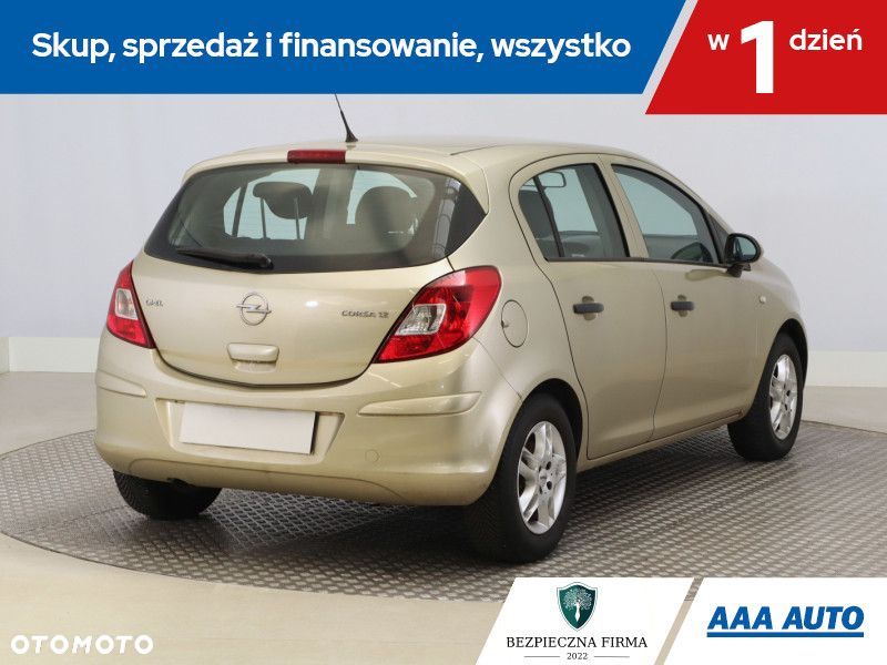 Opel Corsa - 7