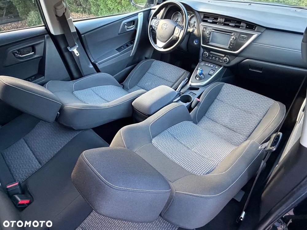 Toyota Auris 1.8 VVT-i Automatik Design Edition - 25