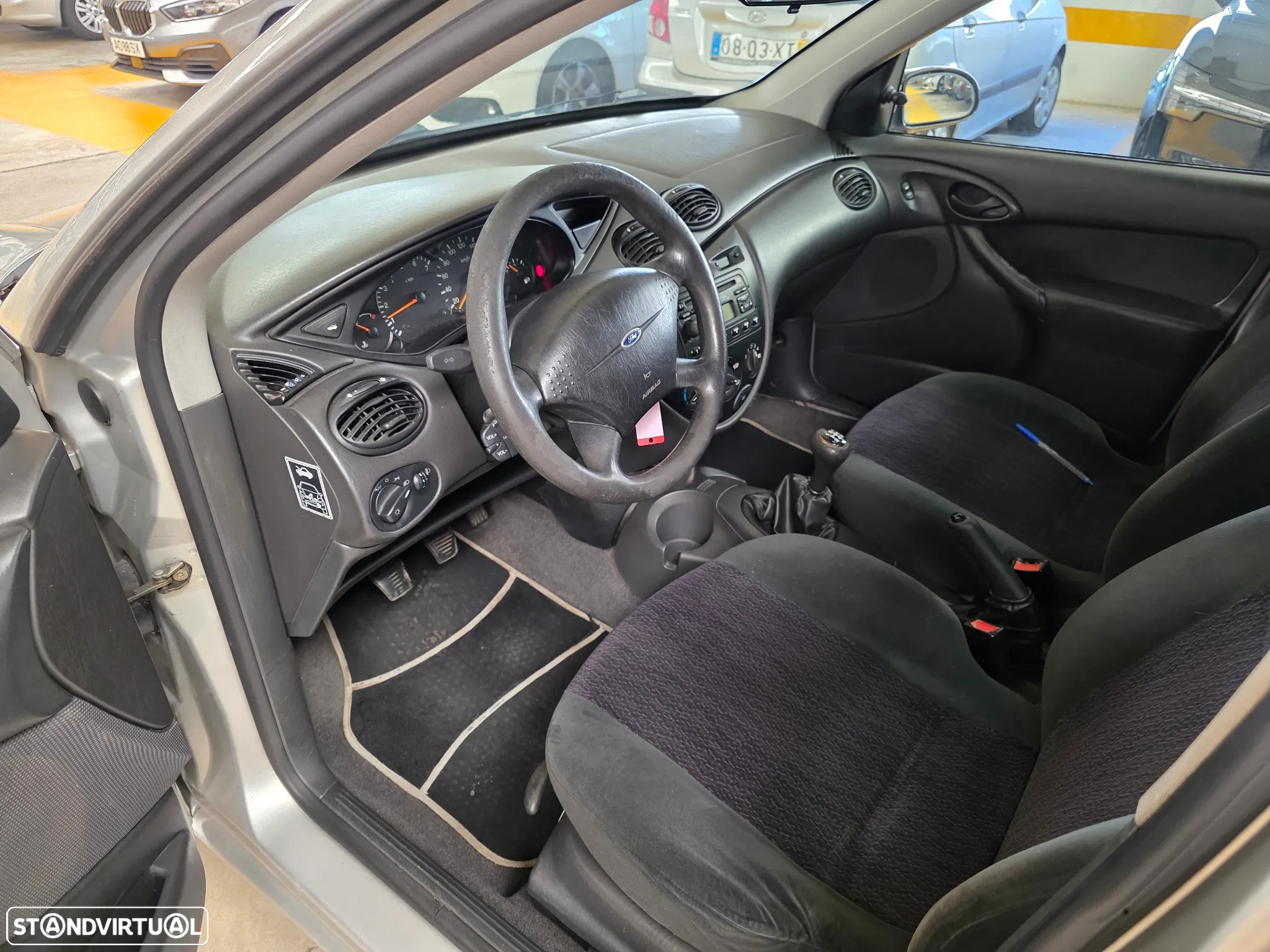 Ford Focus SW 1.4 Ambiente - 9