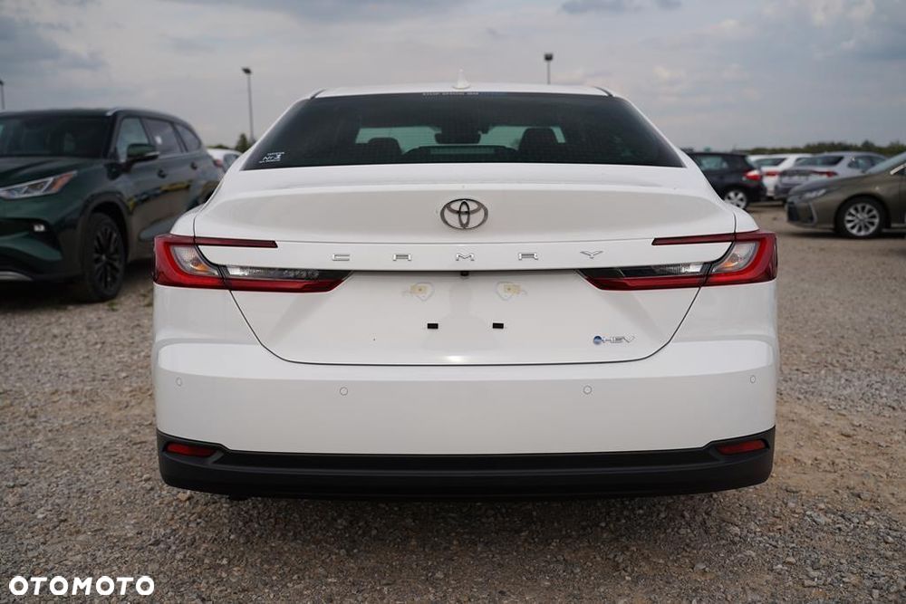 Toyota Camry 2.5 Hybrid Dynamic Force Prestige e-CVT - 3