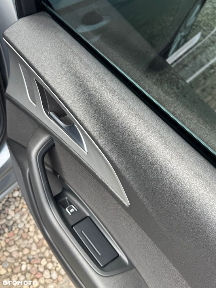 Audi A6 Avant 2.0 TDI DPF multitronic - 30
