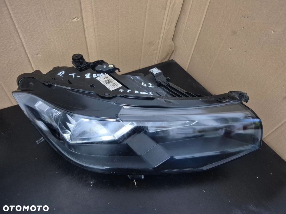 Lampa Volkswagen T-Cross Zwykła 2018-2023r. Europa Prawa - 1