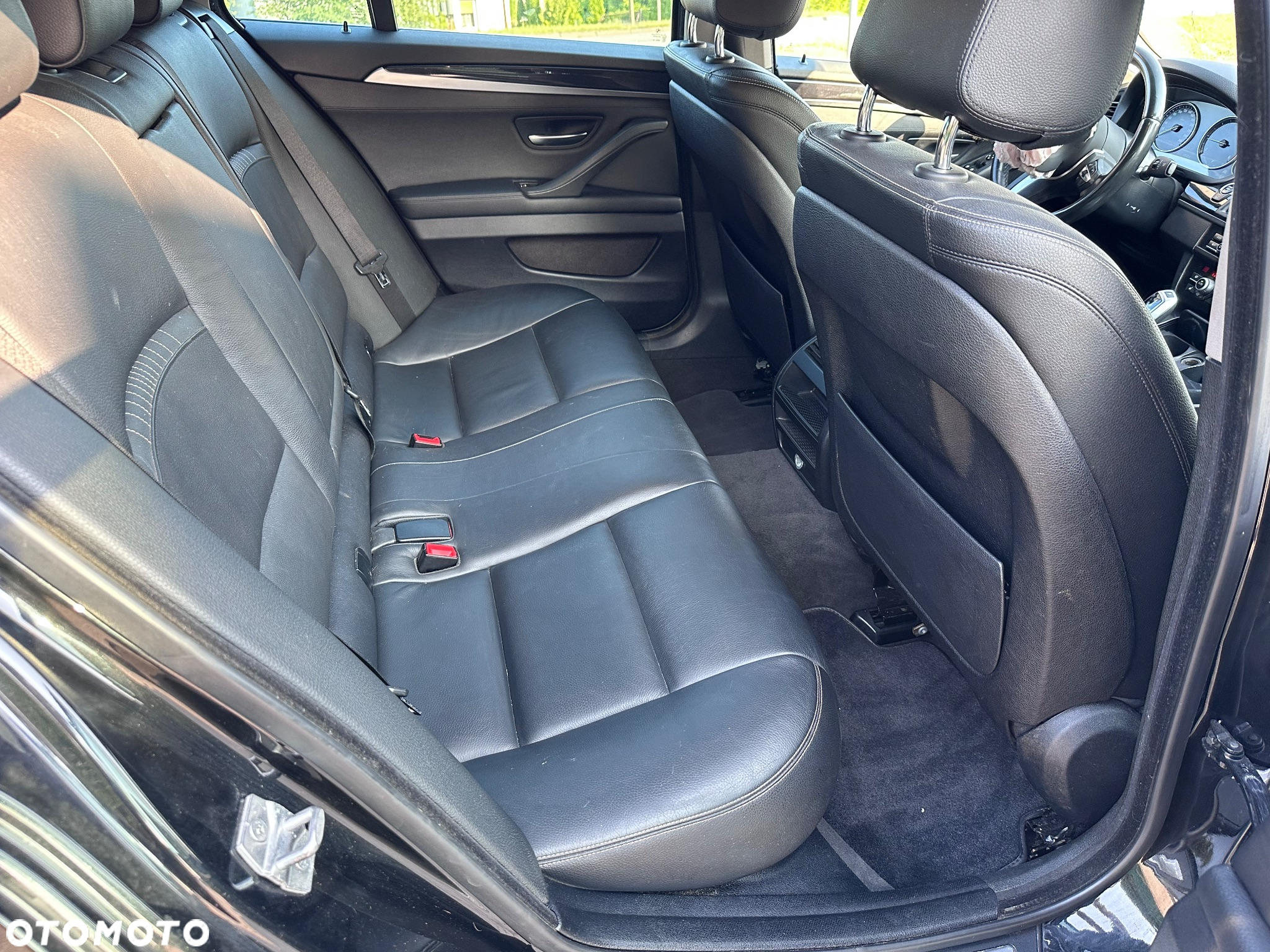 BMW Seria 5 520d Touring Luxury Line - 17
