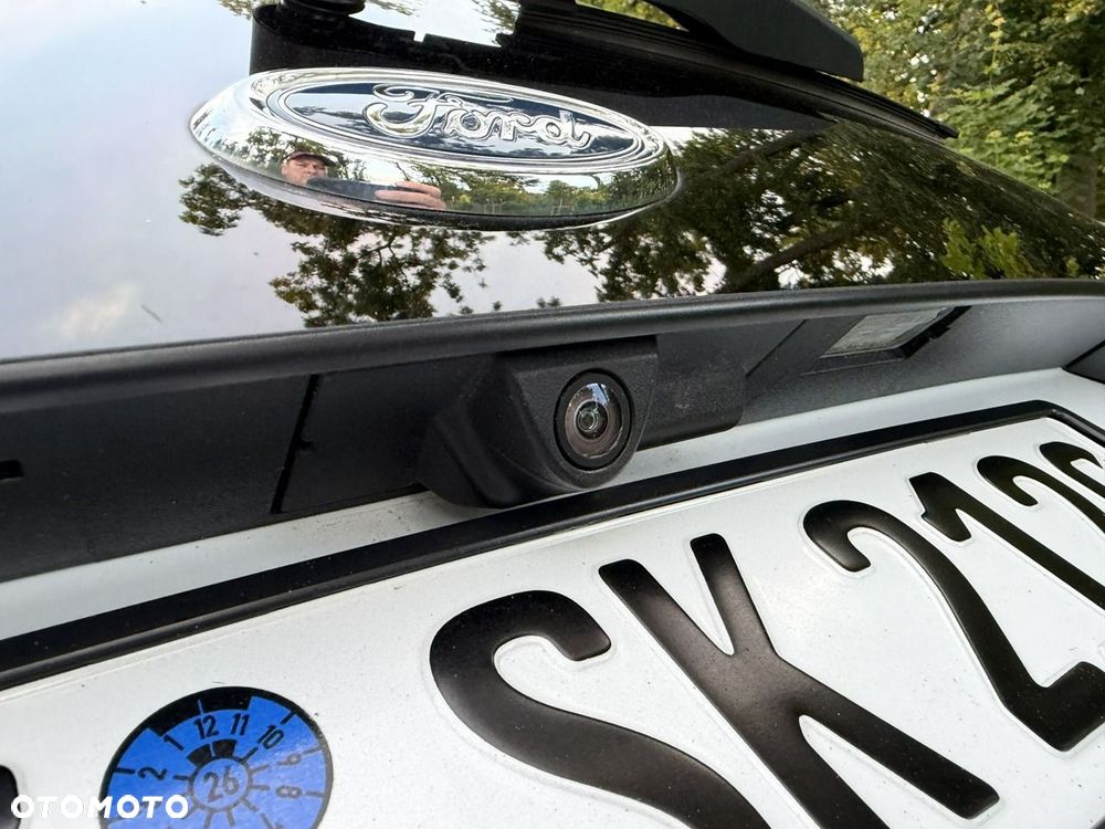 Ford Galaxy - 29