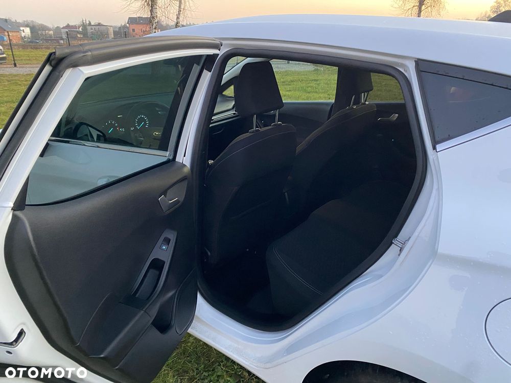 Ford Fiesta 1.0 EcoBoost mHEV Titanium X - 6