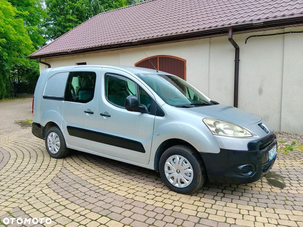 Peugeot Partner L2 Presence - 1