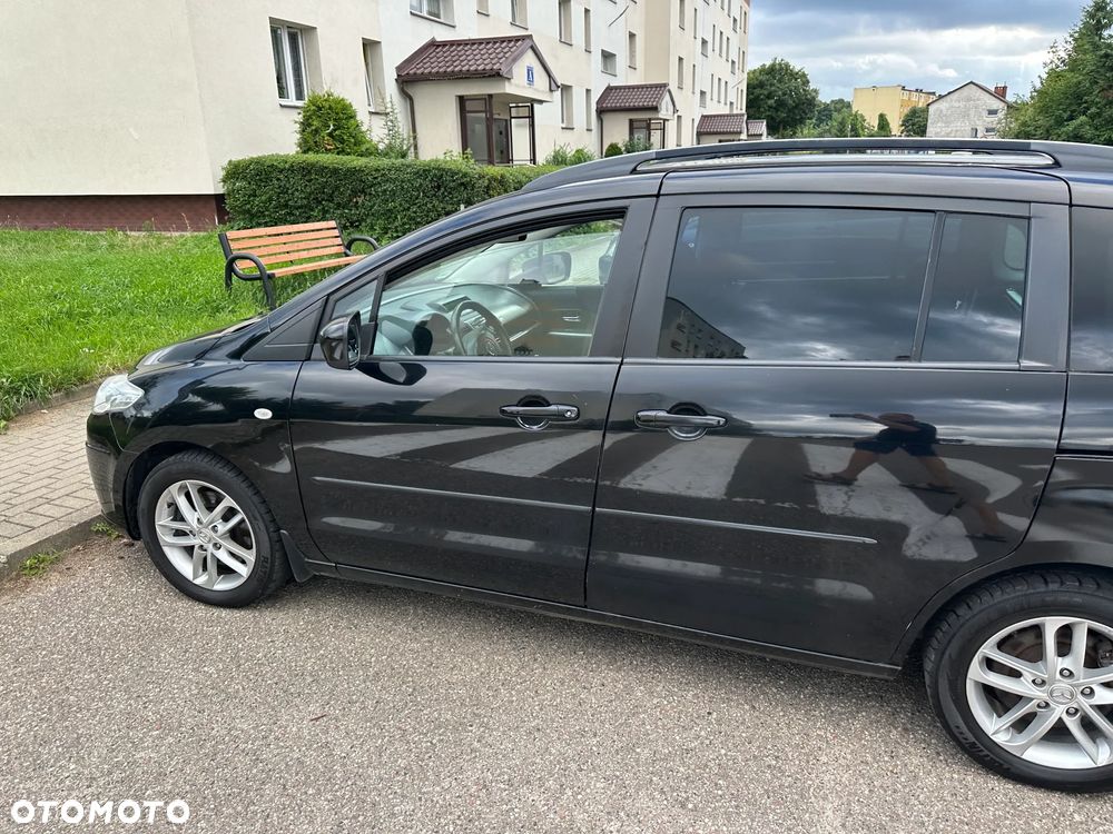 Mazda 5 2.0 Active - 12