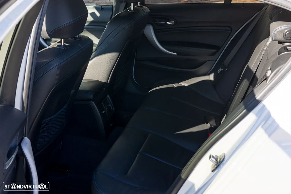 BMW 118 i Pack M Auto - 17