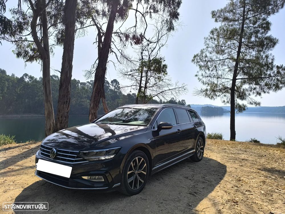 VW Passat Variant 2.0 TDI R-Line DSG - 1
