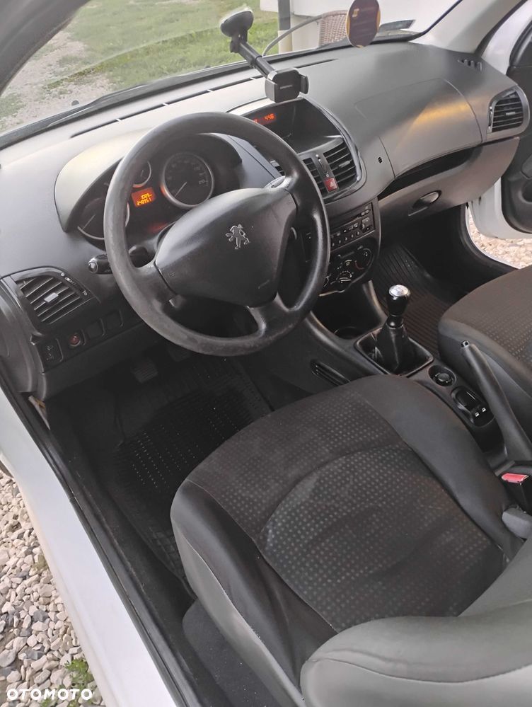 Peugeot 206 - 6