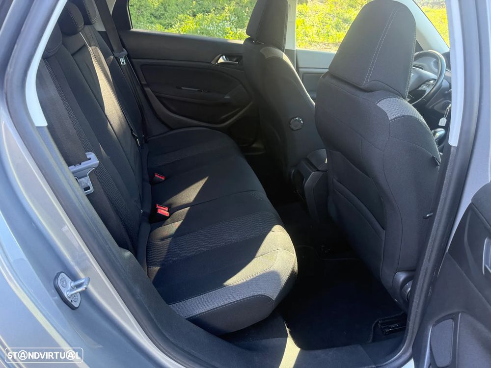 Peugeot 308 SW - 14