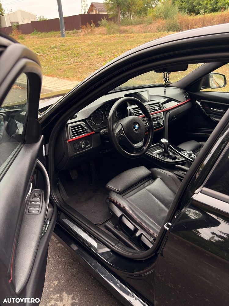 BMW Seria 3 320d - 12