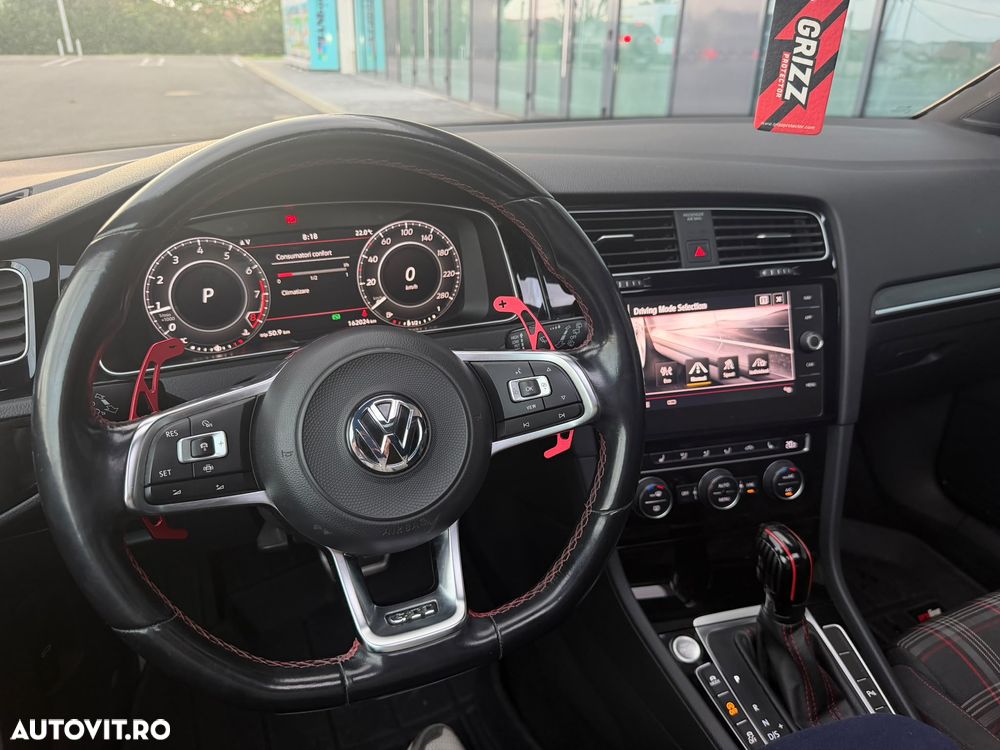 Volkswagen Golf GTI 2.0 TSI OPF DSG Performance - 11