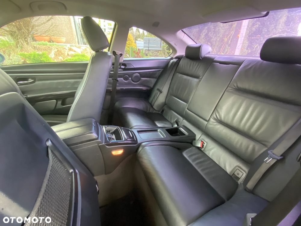 BMW Seria 3 325i - 10