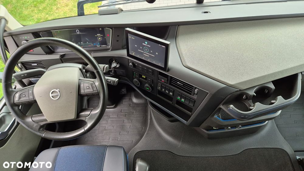 Volvo VOLVO///FH///500///2022/// GLOBETROTTER///XXL/// ALUFELGI///VIRTUAL COCPIT///TABLET///FULL LED///KLIMATYZACJA POSTOJOWA///ZABUDOWY MIĘDZYOSIOWE///KAMERA/// STAN BARDZO DOBRY - 26