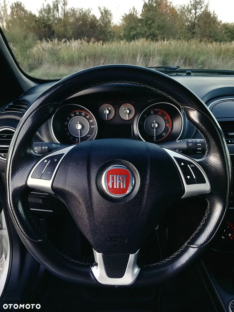 Fiat Punto Evo - 37