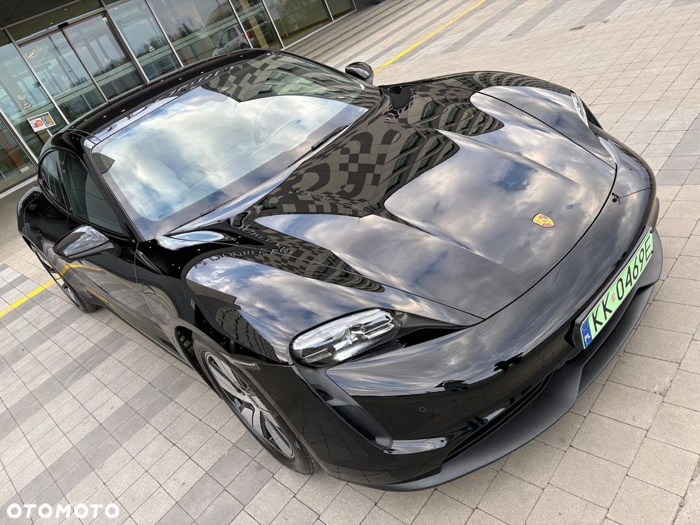 Porsche Taycan 105kWh 4S Performance Plus - 9