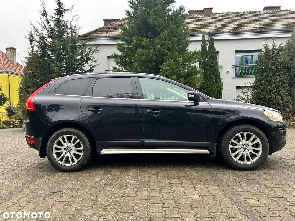 Volvo XC 60 - 30