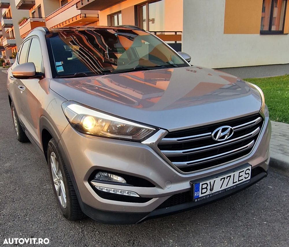 Hyundai Tucson - 2