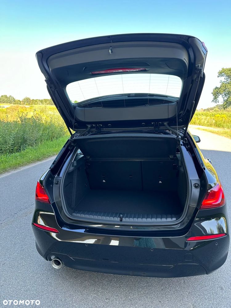 BMW Seria 1 118i - 21