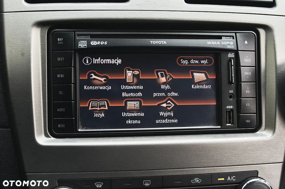 Toyota Avensis 2.0 D-4D Executive - 31