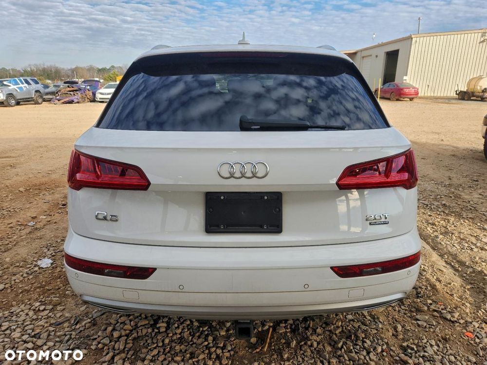 Audi Q5 2.0 TFSI Quattro S tronic design - 6