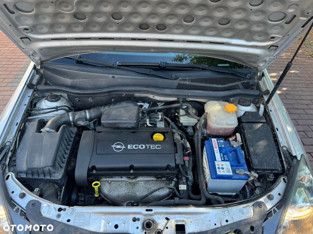 Opel Astra 1.6 - 22