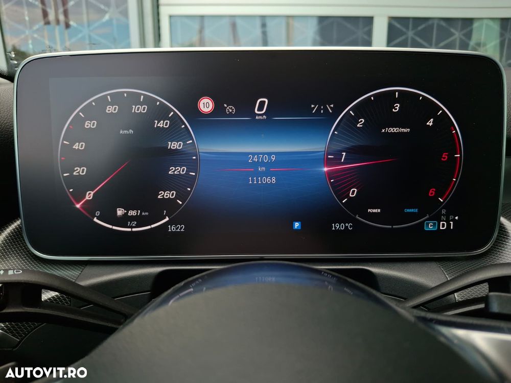 MERCEDES-BENZ C-Class 2022 — imagine 10
