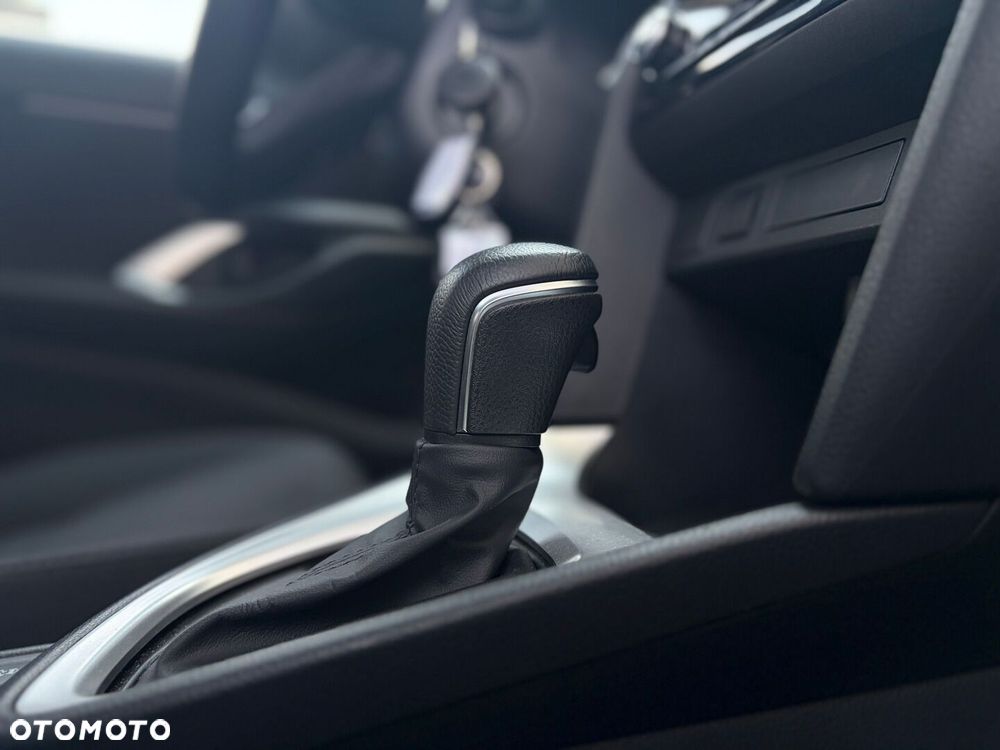 Toyota Yaris Cross Hybrid 1.5 Comfort - 17
