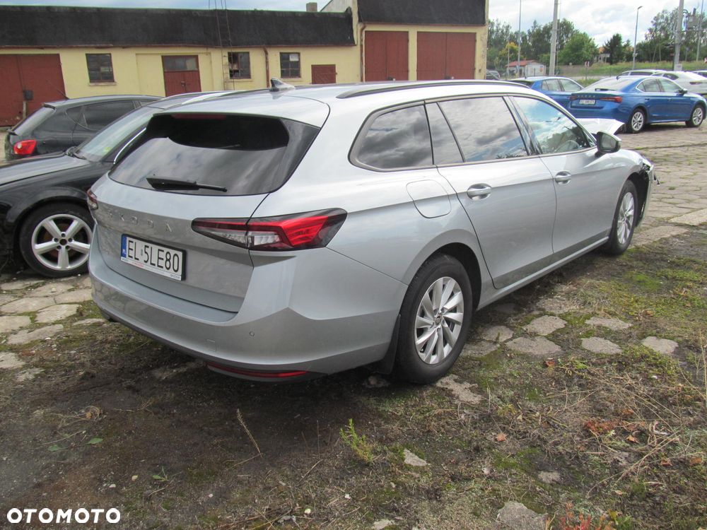 Skoda Superb 2.0 TDI SCR Essence DSG - 1