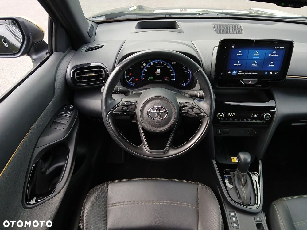 Toyota Yaris Cross Hybrid 1.5 Premiere Edition - 27