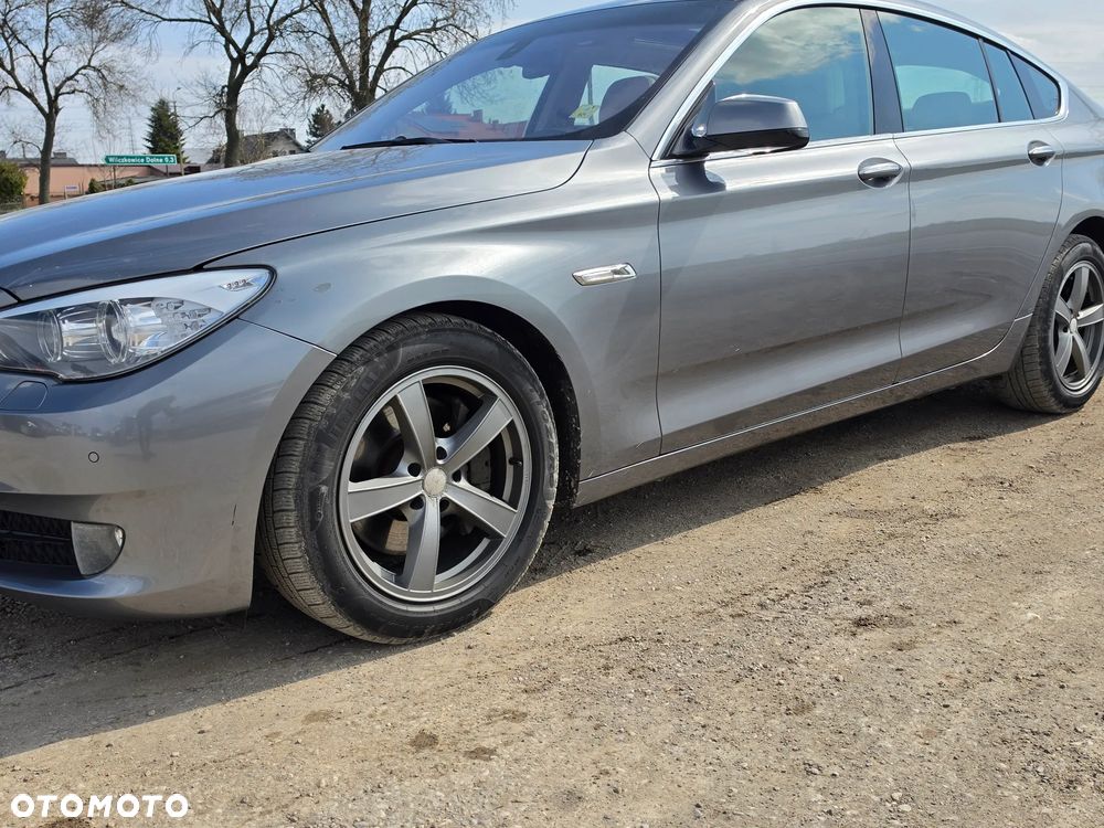 BMW 5GT 530d - 14