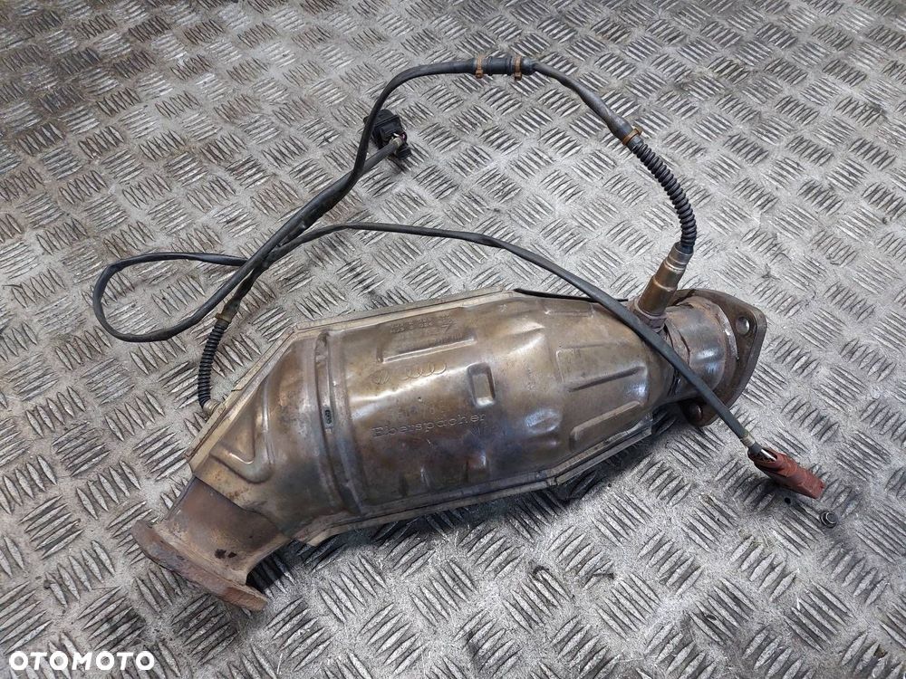 KATALIZATOR PUSTY AUDI A4 B6 2.0 20V ALT 8E0131702BH 06B906265D - 1