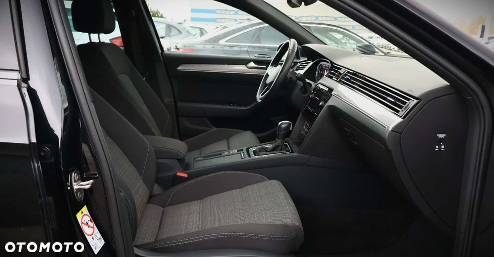 Volkswagen Passat Variant - 19