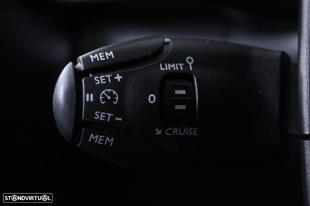 Citroën C3 1.2 PureTech Plus - 26