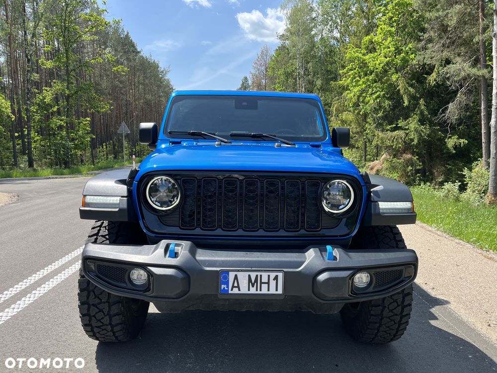 Jeep Wrangler - 2