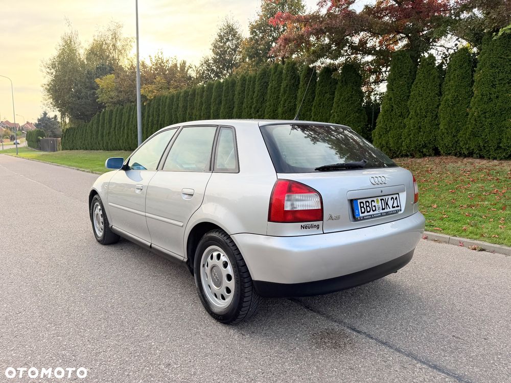 Audi A3 Sportback - 12
