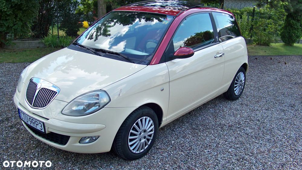 Lancia Ypsilon 1.2 16v Class - 4