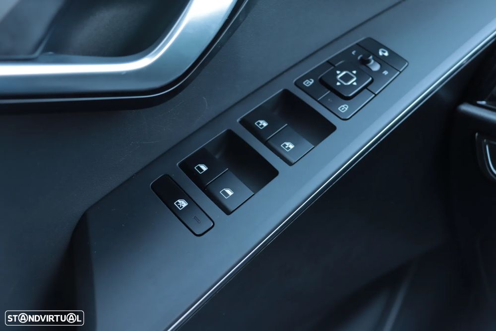 Kia Niro EV 64kWh Tech - 27