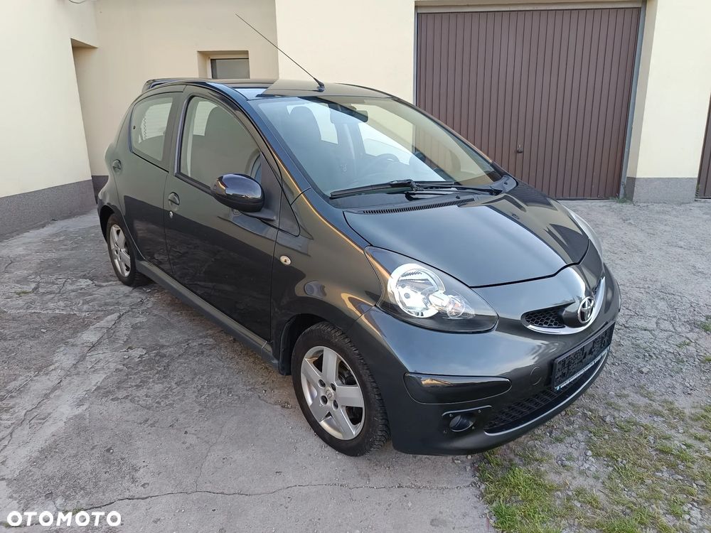 Toyota Aygo Black - 4