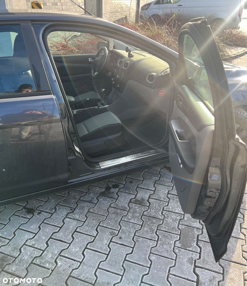 Ford Focus 1.8 TDCi Amber X - 16