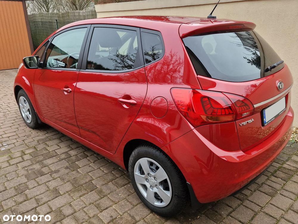 Kia Venga ver-1-6-business-line - 5