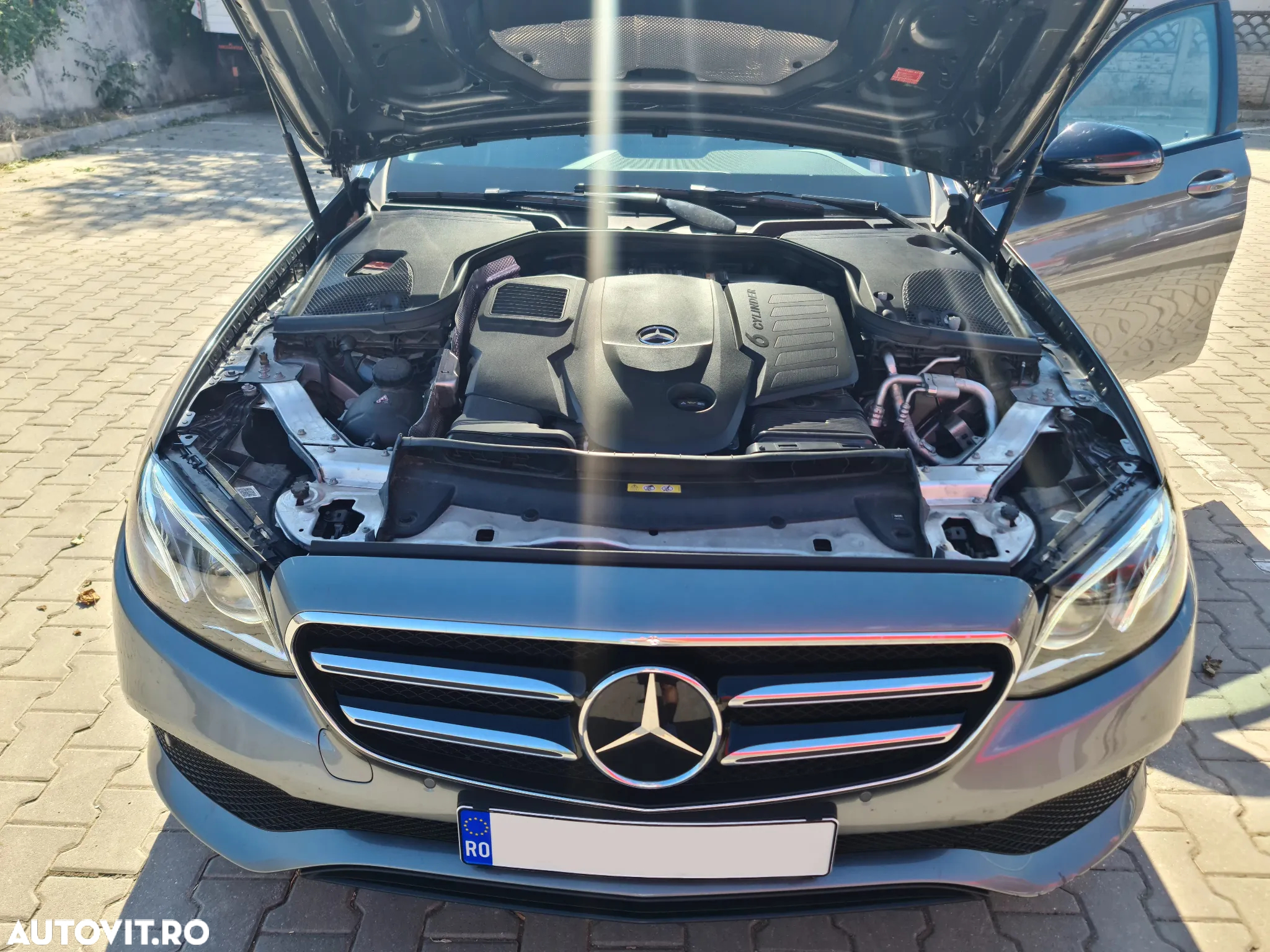 Mercedes-Benz E - 9