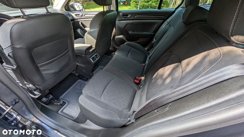 Renault Megane 1.3 TCe FAP Limited - 8