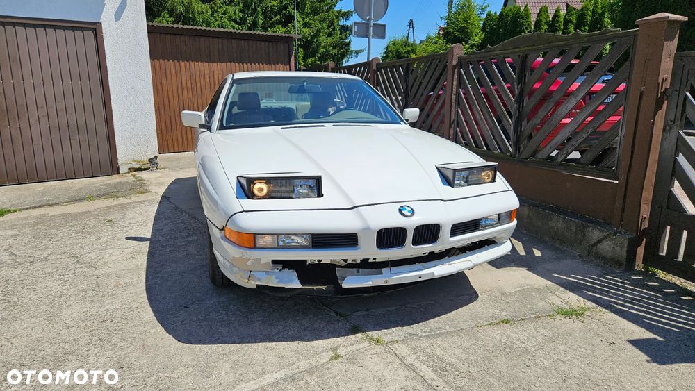 BMW Seria 8 - 29