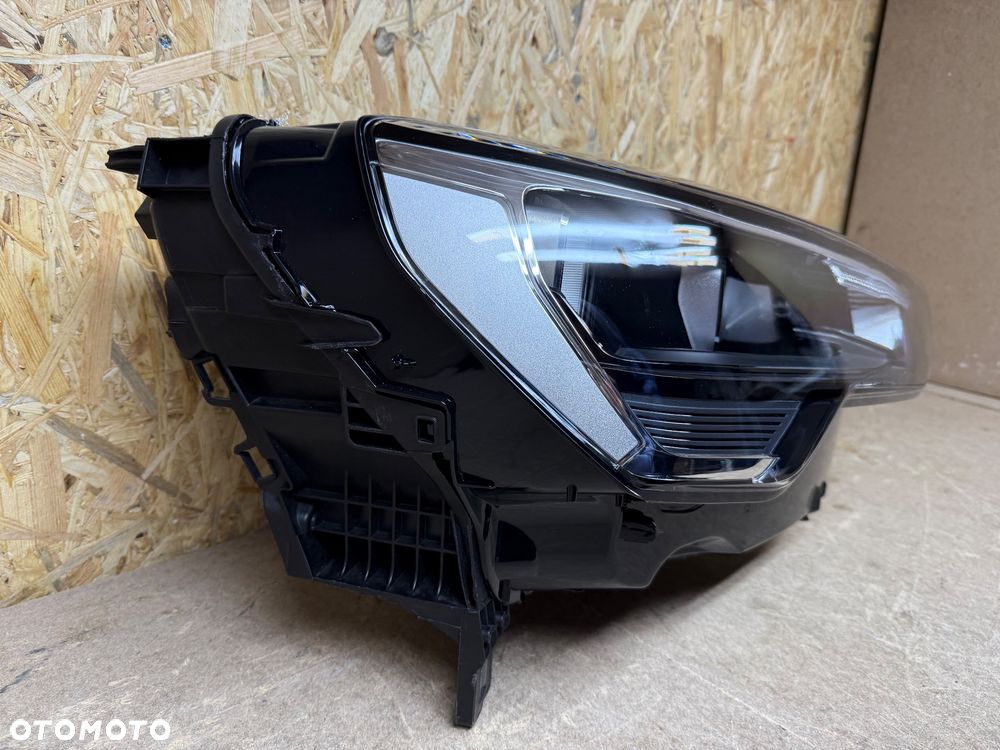 LAMPA PRZÓD PRAWA PRZEDNIA PRAWA AUDI Q3 II 83A LED 83A941012 - 22