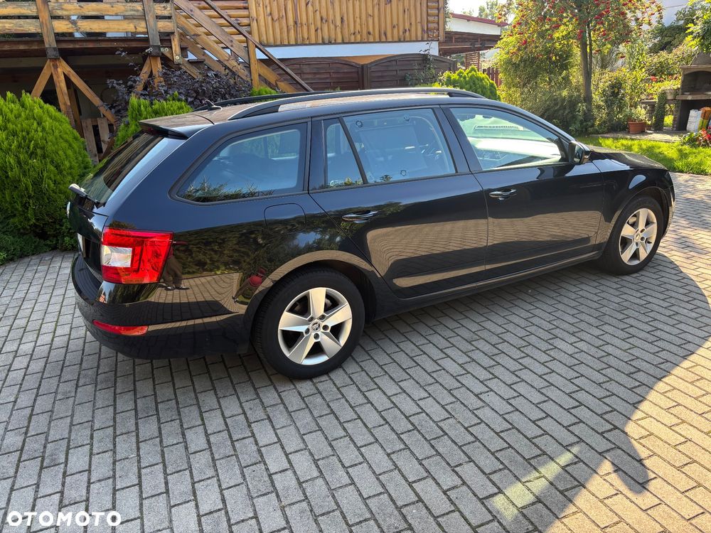 Skoda Octavia 2.0 TDI Style DSG - 8