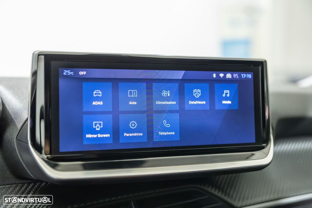 Peugeot 2008 1.2 PureTech Allure EAT8 - 13