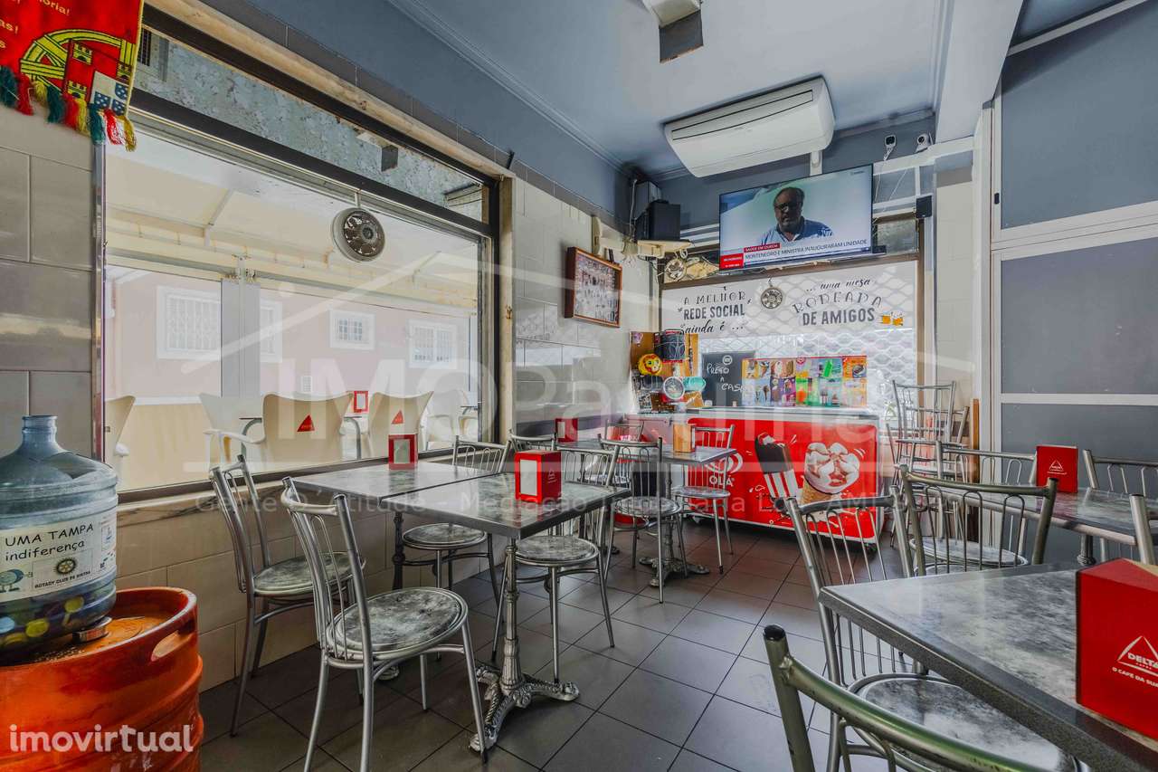Espaço comercial para venda no Cacém - Grande imagem: 2/15