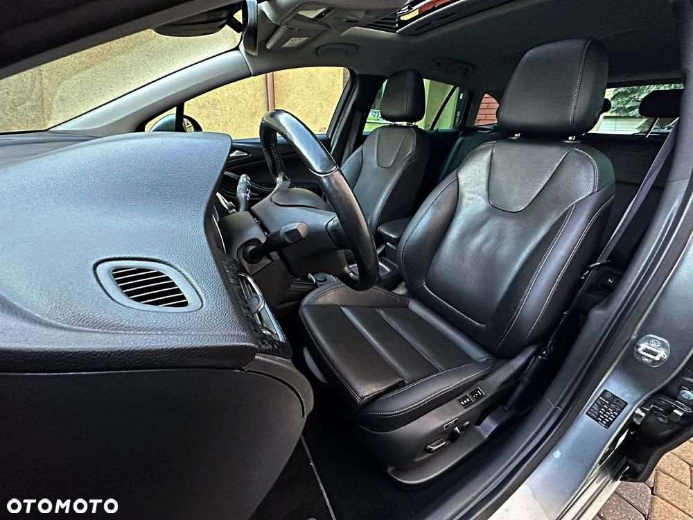 Opel Astra 1.6 CDTI Elite S&S - 21